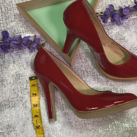 Chinese Laundry red patent leather heels - Picture 8 of 15
